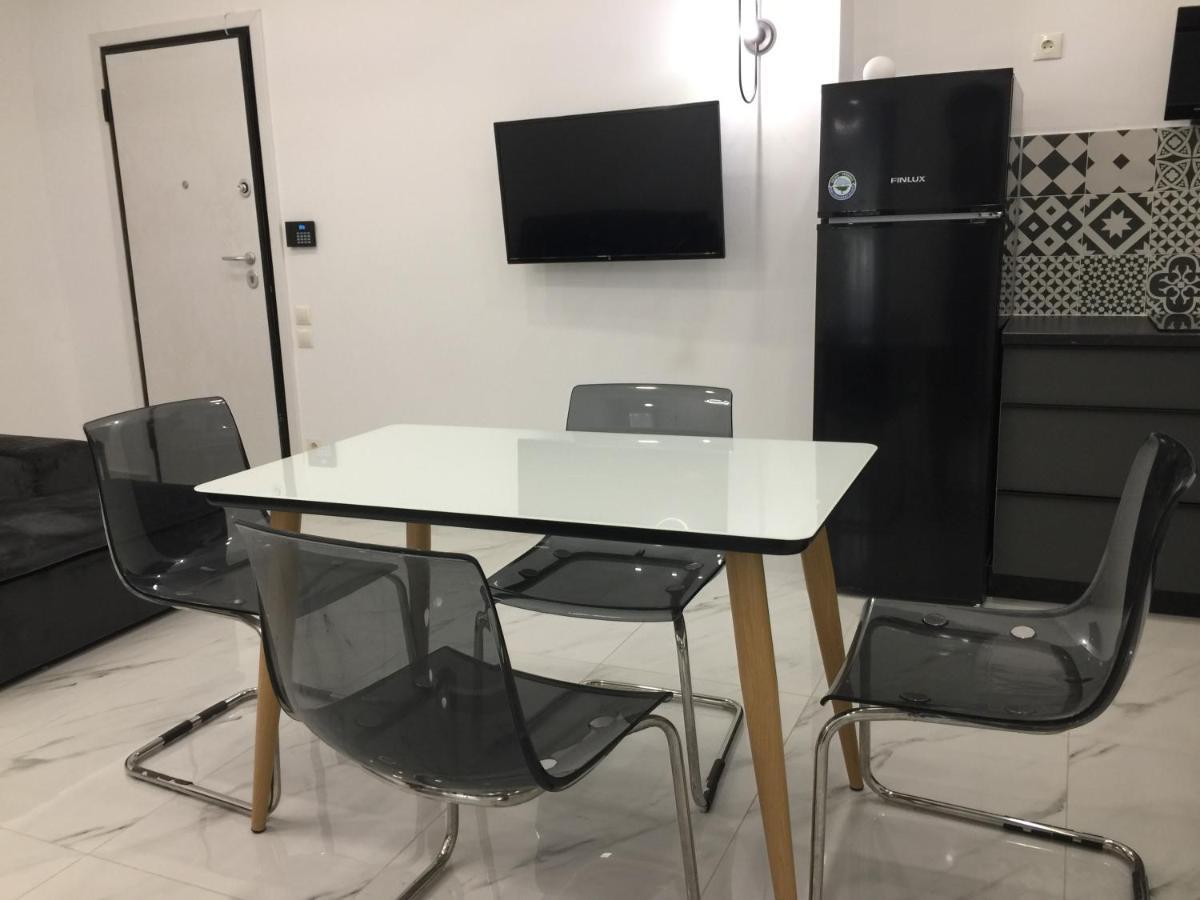 Patision Avenue, Apartment With Two Bedrooms Athén Kültér fotó